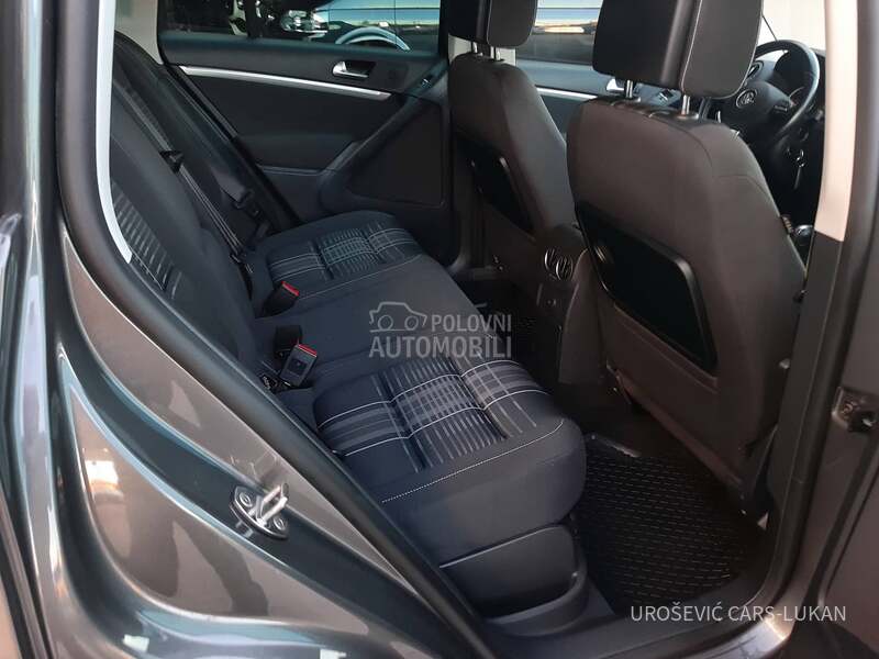 Volkswagen Tiguan Lounge DSG 4x4 CH
