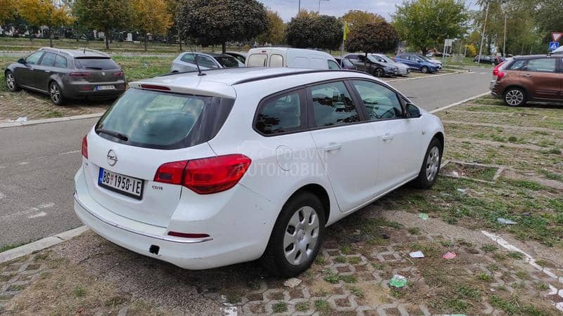 Opel Astra J 1.7 CDTI