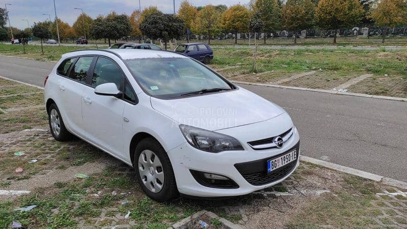Opel Astra J 1.7 CDTI