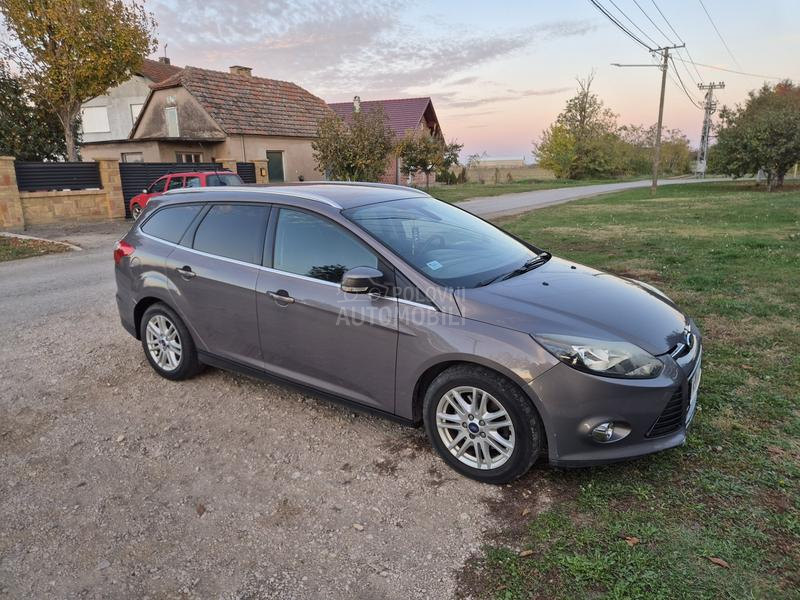 Ford Focus 2.0, TITANIUM