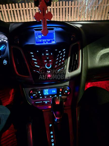 Ford Focus 2.0, TITANIUM