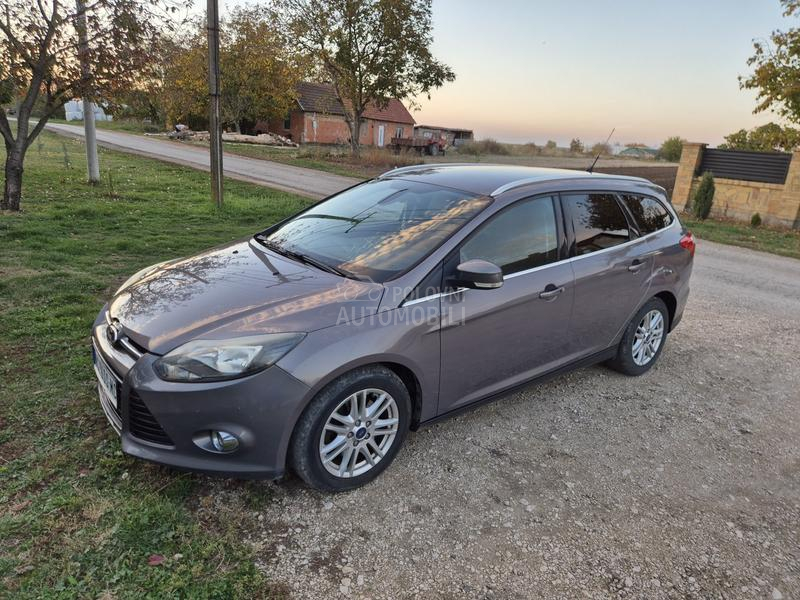 Ford Focus 2.0, TITANIUM