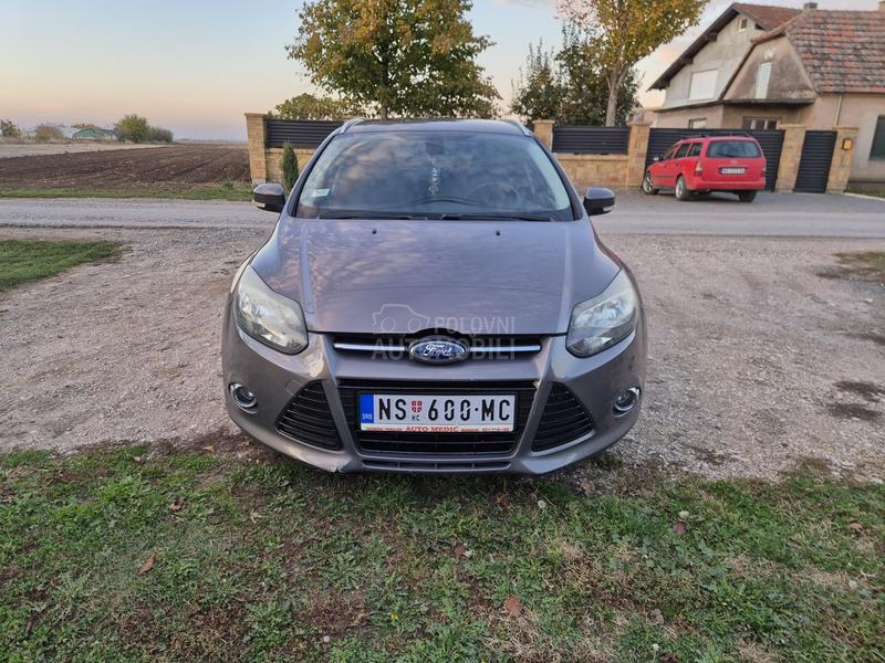 Ford Focus 2.0, TITANIUM
