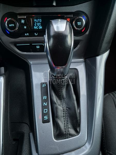 Ford Focus 2.0, TITANIUM