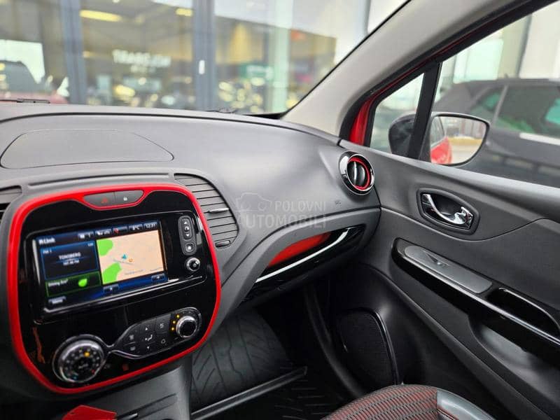 Renault Captur Helly Hansen