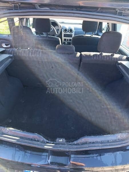 Dacia Sandero Black line