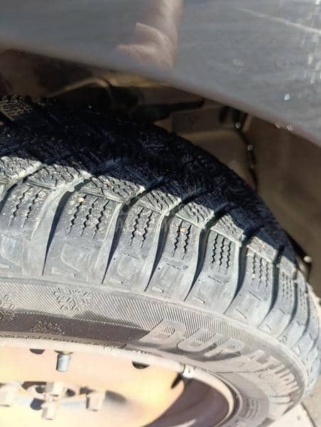 Dacia Sandero Black line