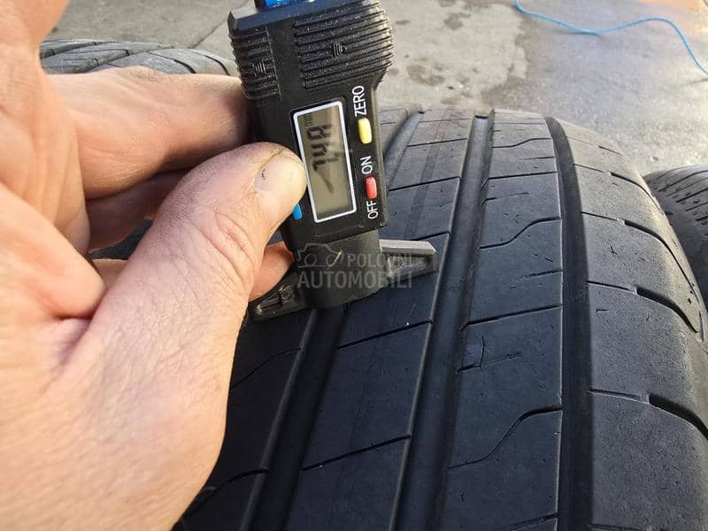 Goodyear 215/65 R17 Letnja