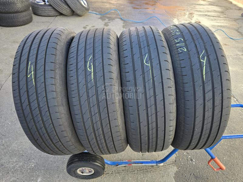 Goodyear 215/65 R17 Letnja