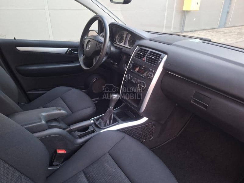 Mercedes Benz B 180 B 180 CHROME