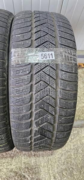 Pirelli 235/55 R19 Zimska