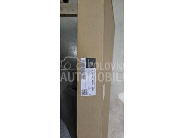 Novi krovni nosači za Mercedes Benz GLS Klasa