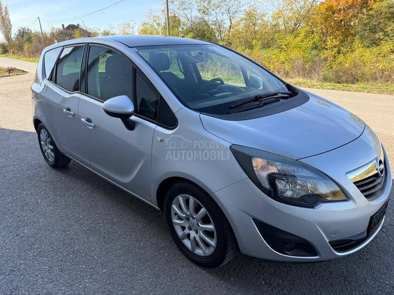 Opel Meriva 1.7 CDTI COLOR EDITI