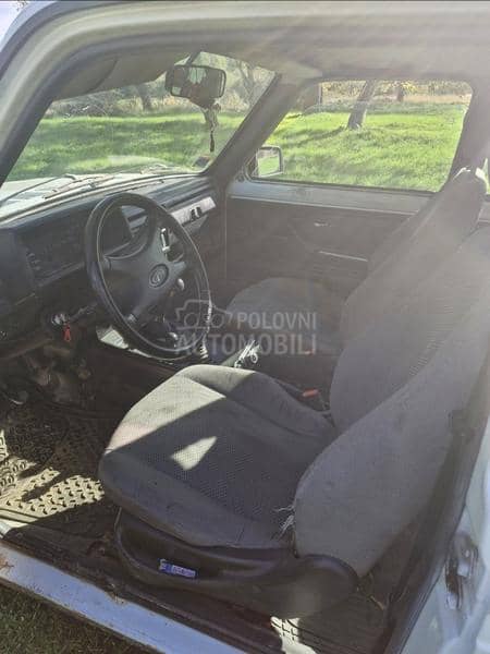 Lada Niva 1.7i