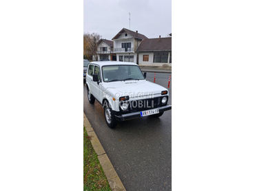 Lada Niva 1.7i