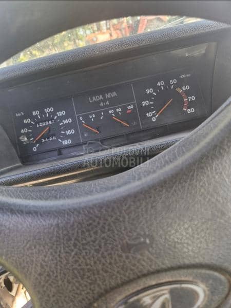Lada Niva 1.7i
