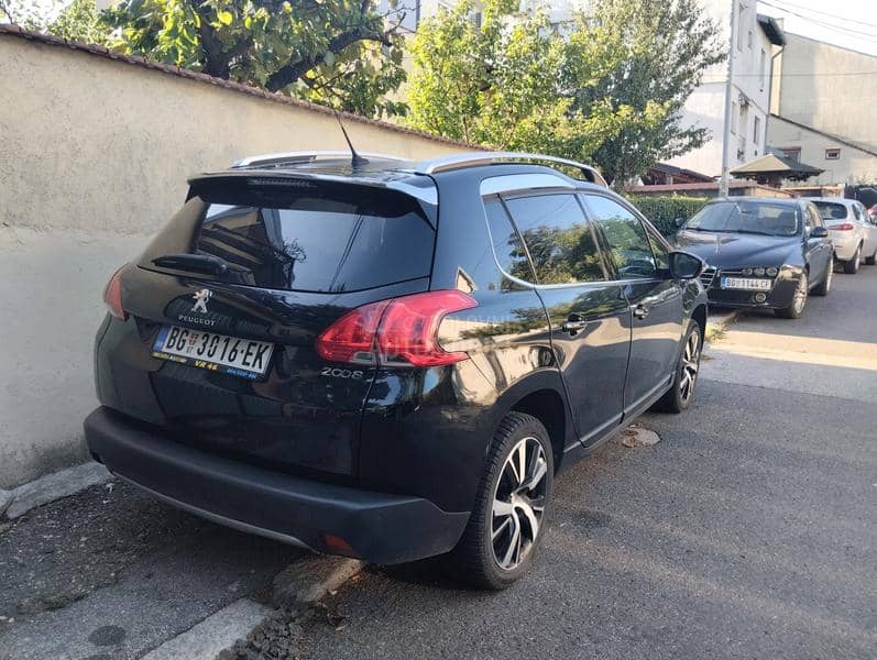 Peugeot 2008 Urban Cross