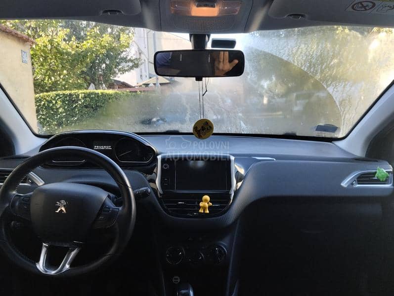 Peugeot 2008 Urban Cross