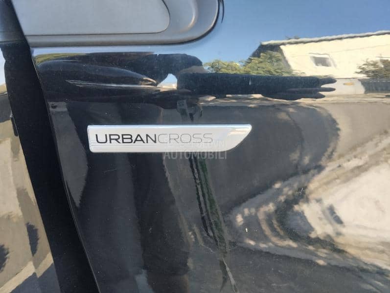 Peugeot 2008 Urban Cross