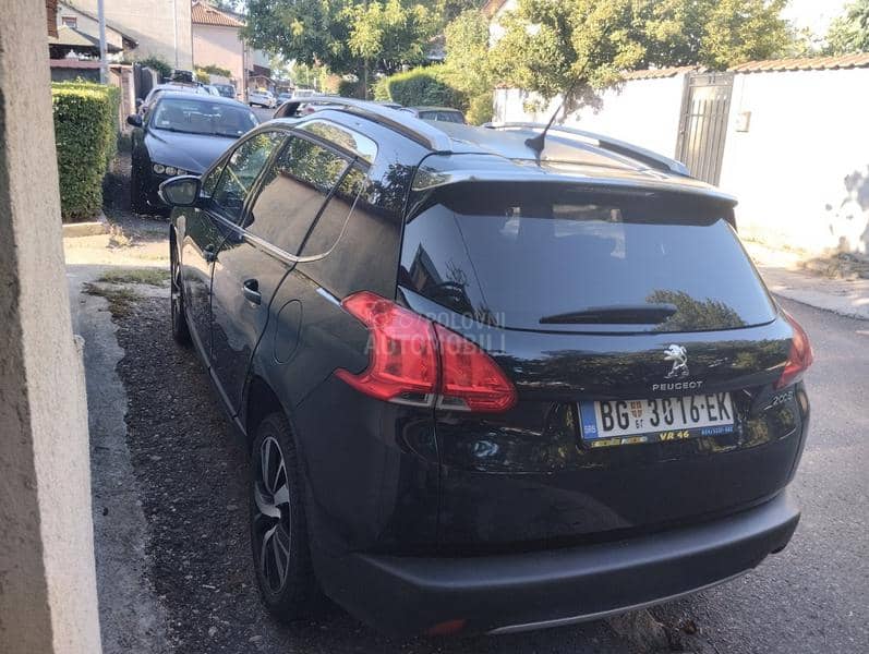 Peugeot 2008 Urban Cross