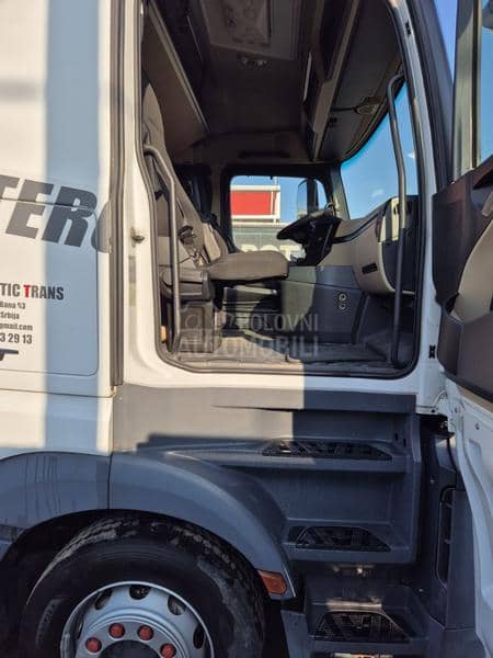 Mercedes Benz 1845 bez retardera