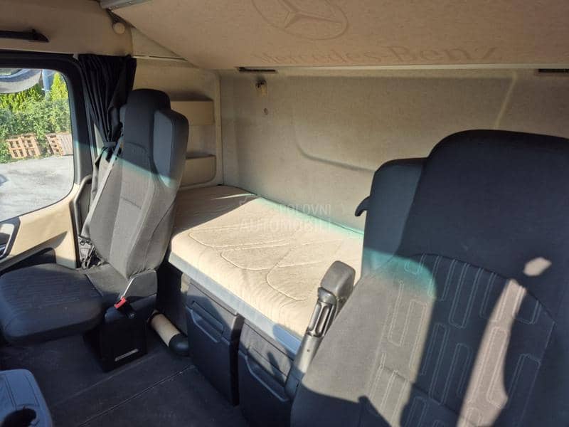 Mercedes Benz 1845 bez retardera