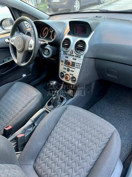 Opel Corsa D 1.4