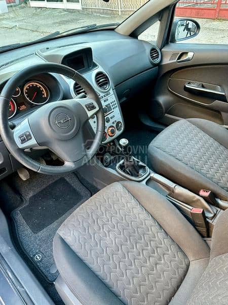 Opel Corsa D 1.4