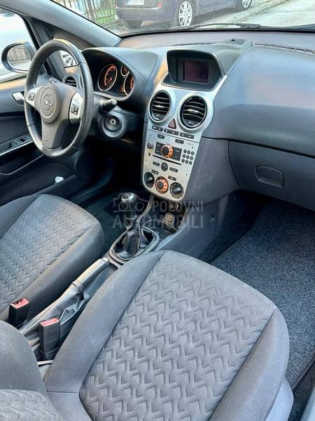 Opel Corsa D 1.4