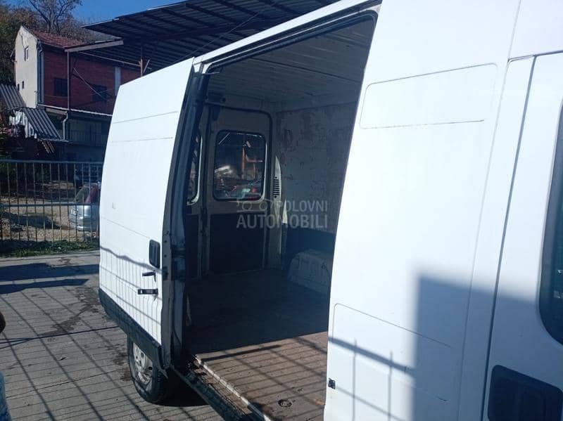 Peugeot Boxer 2.8 HDI