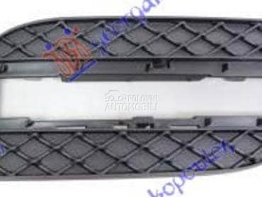 RESETKA PREDNJEG BRANIKA Desno za Mercedes Benz ML Klasa za 2011. god.