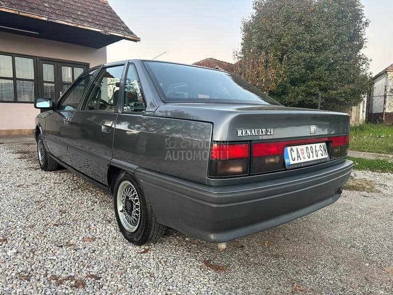 Renault R 21 1.4 8v Tng