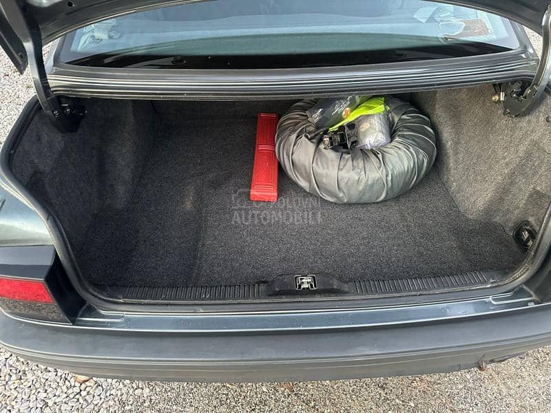 Renault R 21 1.4 8v Tng