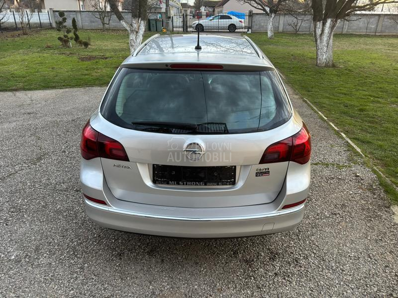 Opel Astra J cdti