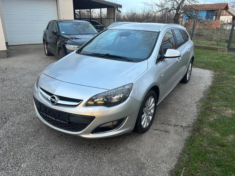 Opel Astra J cdti