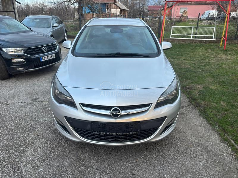Opel Astra J cdti