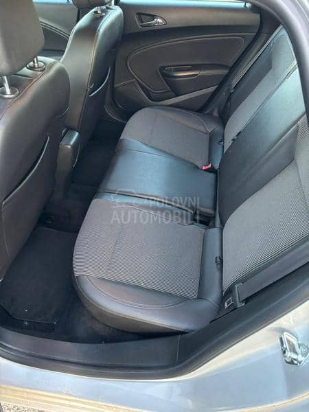 Opel Astra J re st yl e