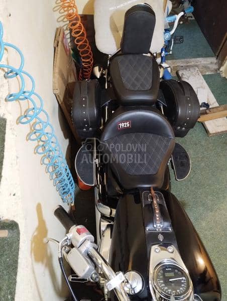 Honda Shadow VT750C VT 750