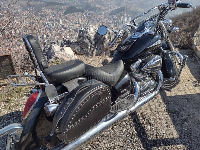 Honda Shadow VT750C VT 750