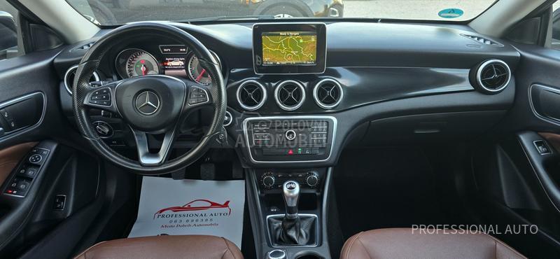 Mercedes Benz CLA 180 1.5CDi//AMG Style//