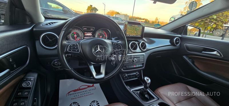 Mercedes Benz CLA 180 1.5CDi//AMG Style//