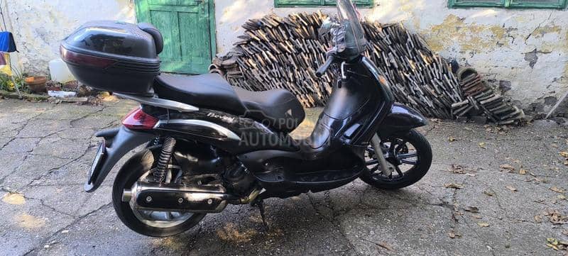 Piaggio Beverly