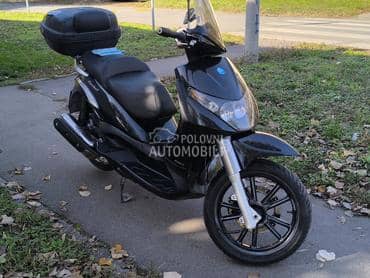 Piaggio Beverly