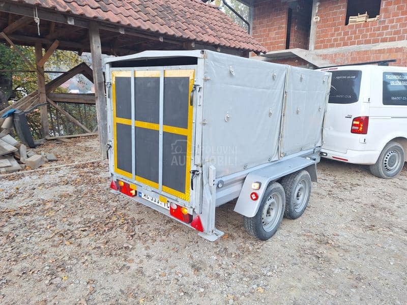 Heinemann dvosovinka