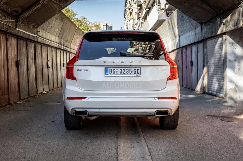 Volvo XC90 PLUG IN HIBRID