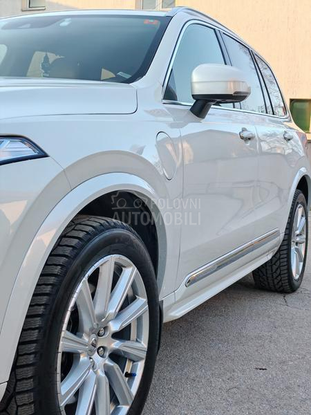 Volvo XC90 PLUG IN HIBRID