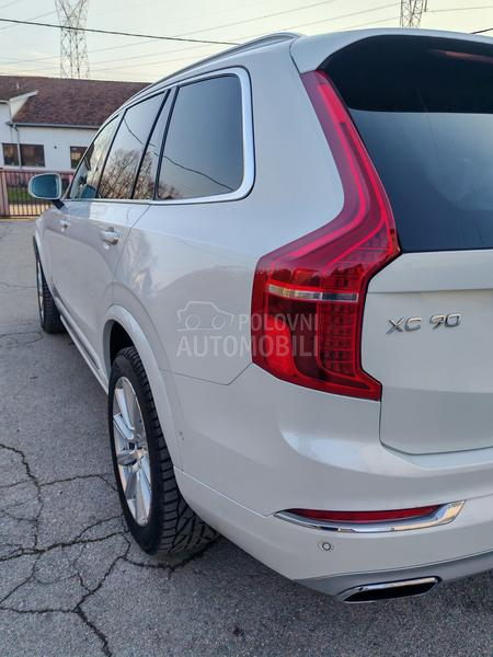 Volvo XC90 PLUG IN HIBRID