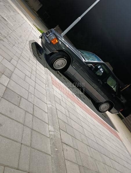 Mercedes Benz 190 