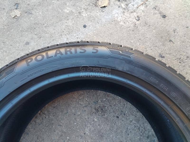 Barum 235/50 R19 Zimska