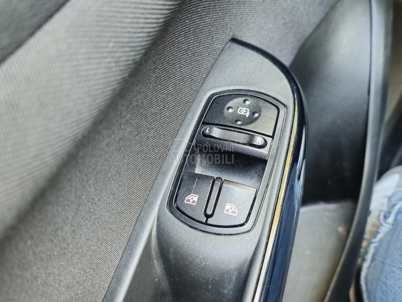 Opel Corsa E 1.4 ENJOY B14XEL